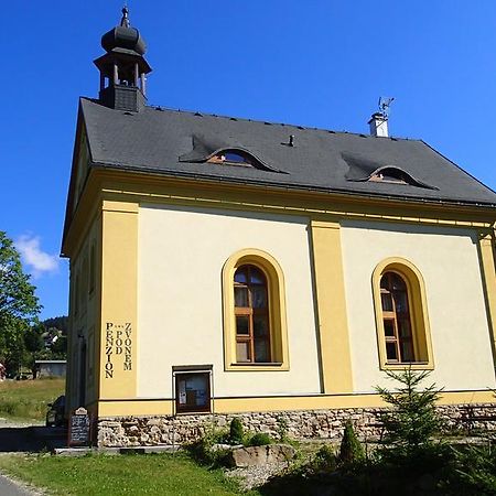 Penzion Pod Zvonem Hynčice pod Sušinou Kültér fotó