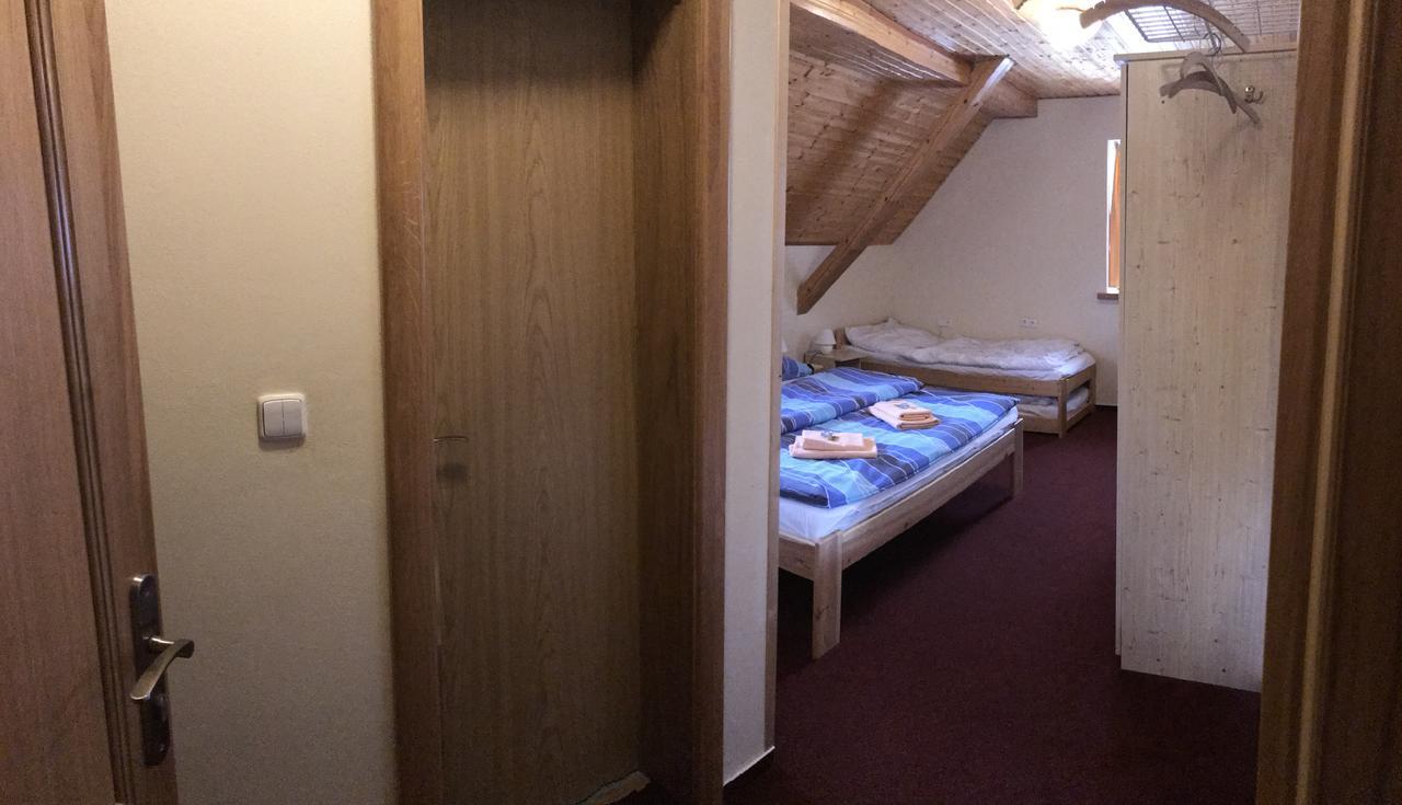 Penzion Pod Zvonem Hynčice pod Sušinou Kültér fotó